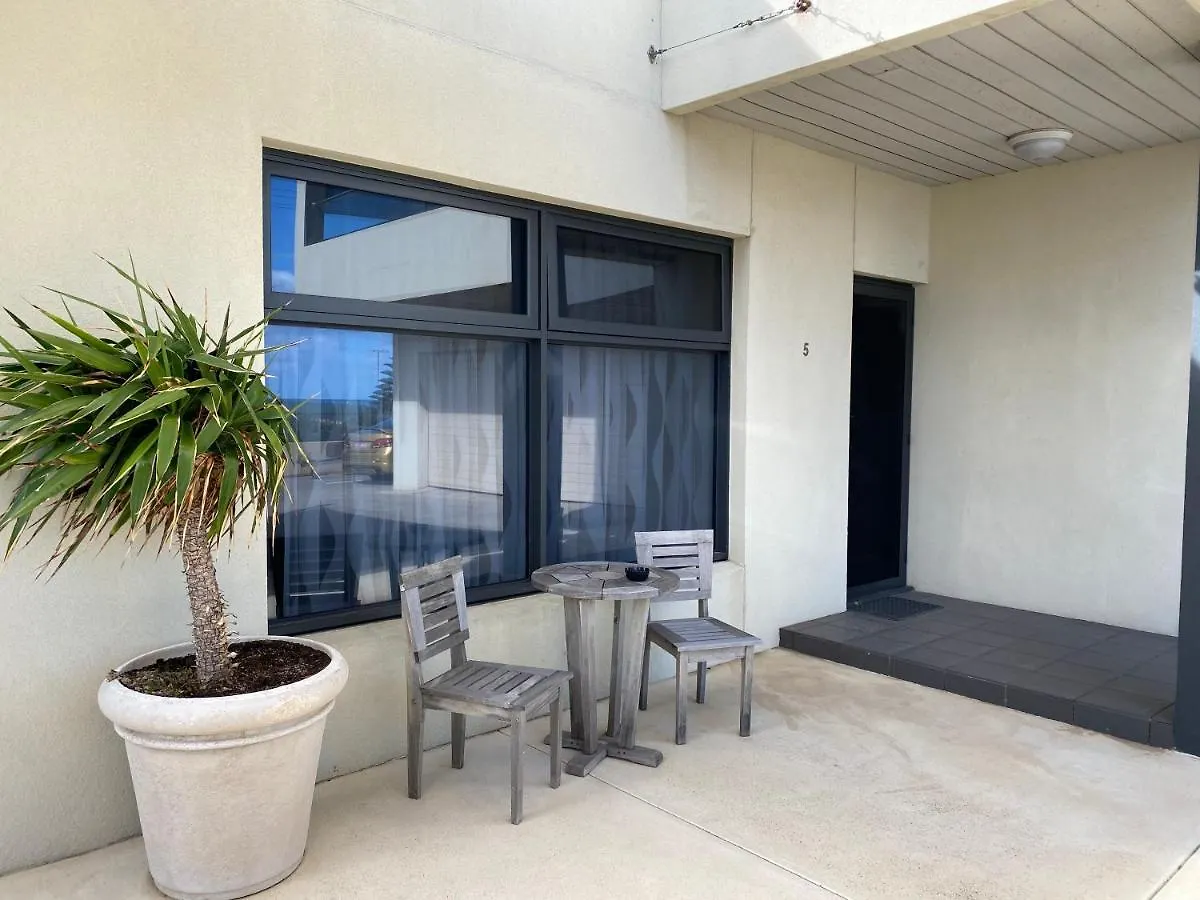 Atlantic West Beach Apartments Adelaide